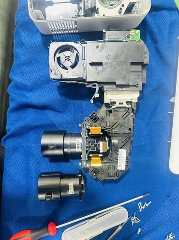 Proyektorlar: İşlənmiş Proyektor Epson, Ödənişli çatdırılma — 126