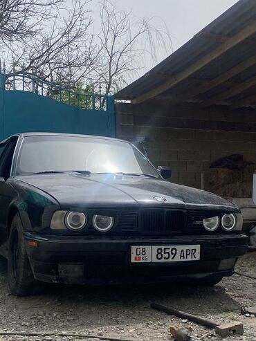 BMW: BMW 5 series: 1990 г., Механика, Бензин, Седан