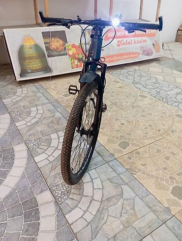 велосипед 29: Yeni alınıb 22 gündür sadəcə 8 dəfə sürülüb 29 ölçü BMX skorusla, arxa — 2