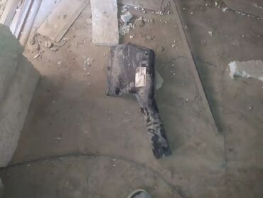 Kollektorlar: Məhsul: Avtomobil ehtiyat hissələri dəsti Təsvir: - Qapı daxili — 13