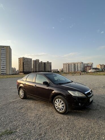 Ford: Ford Focus: 2010 г., 1.6 л, Автомат, Бензин, Седан