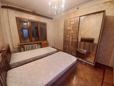 Uzunmüddətli kirayə mənzillər: 6-cı mikrorayon, Mirmahmud Kazimovski küçəsində (Alvadı marketlə — 5