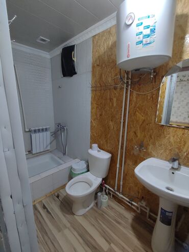 Посуточная аренда комнат: 200 м² — 6