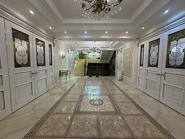 Продажа коттеджей и домов: Просторный загородный дом в классическом стиле с продуманной — 25