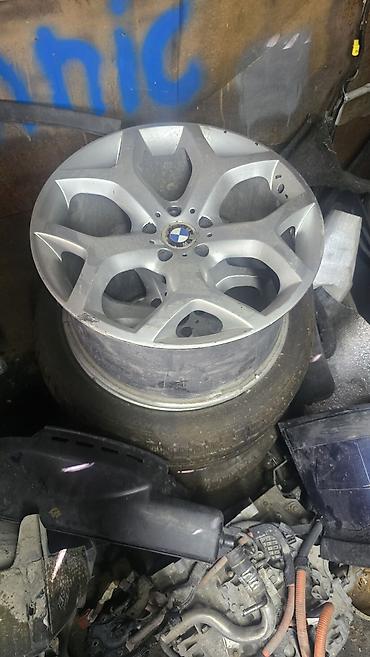 vt 1300: Продаю зимнию резину 315/35R20 пара 5000сом а также есть 245/40r18 — 4