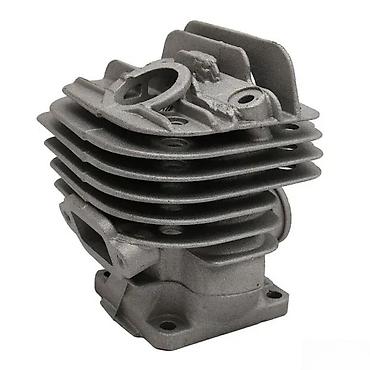 Motorne testere: Komplet cilindar i klip za dvotaktni motor testere Opis: - — 3