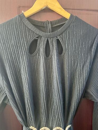 Tulumlar: Paltar-kombinizon. Ölçü 2XL. Yenidir, heçvaxt geyinilməyib. Rəng — 5