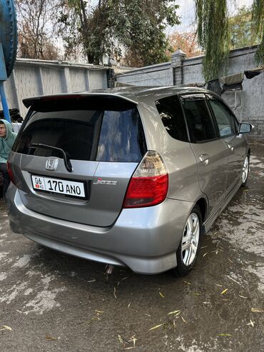 Honda: Honda Jazz: 2007 г., 1.4 л, Вариатор, Бензин, Хэтчбэк