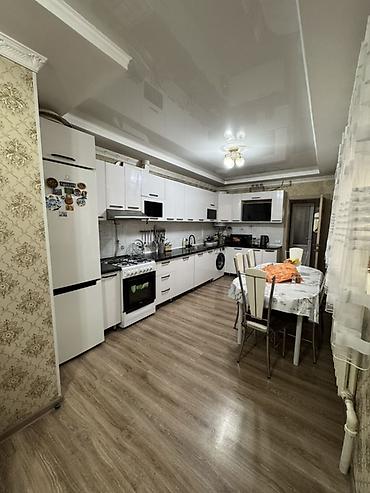 Үйлөрдү сатуу: 5 бөлмө, 100 м², 4 соток, Бишкек, Аламедин базары Риелтор — 2