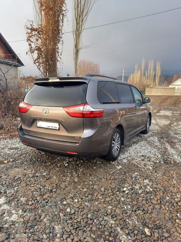 Toyota: Toyota Sienna: 2019 г., 3.5 л, Автомат, Бензин, Минивэн — 13