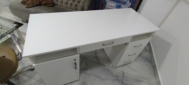 Sifarişlə yazı masaları: Стол в идеальном состоянии. 145*60*80. забирать с гарачухкр — 5