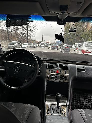 Mercedes-Benz: Mercedes-Benz E-Class: 1997 г., 2.6 л, Бензин at lalafo.kg — 14 Mercedes-Benz: Mercedes-Benz E-Class: 1997 г., 2.6 л, Бензин — 14