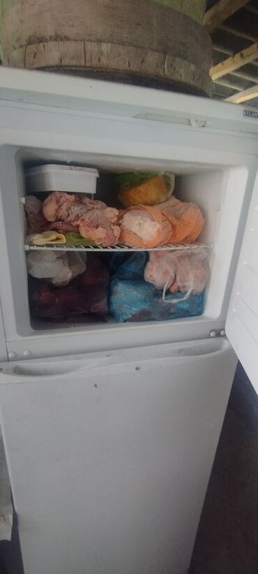 витринный холодильник для напитков: Холодильник Atlant, Б/у, Двухкамерный, 60 * 170 *