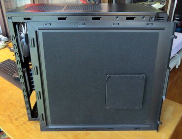 Ostali kompjuterski delovi: Fractal Design Define 4 Black Pearl Sound Proof 12kg Čelika Obloženo — 13
