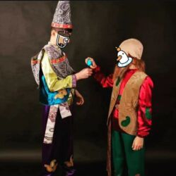 Dəstlər, kostyumlar: Milli və tematik geyimlər – icarə və səhnə üçün Təsvir: - Azərbaycan — 20