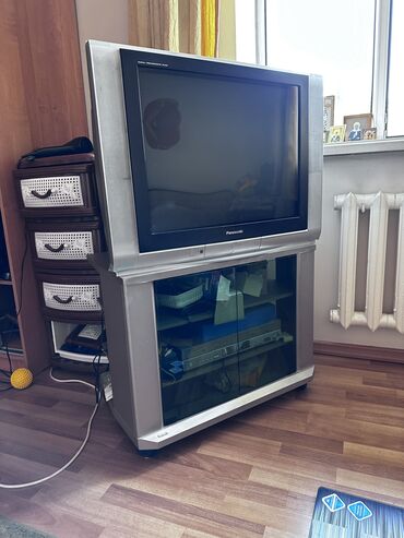 naushniki panasonic rp tcm50e: Продаю телевизор вместе с тумбой в рабочем состоянии