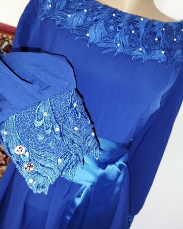 Повседневные платья: Повседневное платье, Made in KG, Осень-весна, Длинная модель, Оверсайз at lalafo.kg — 3 Повседневные платья: Повседневное платье, Made in KG, Осень-весна, Длинная модель, Оверсайз — 3