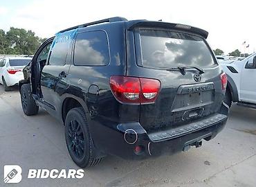 Scion: Toyota Sequoia: 2021 г., Автомат, Бензин, Внедорожник — 3