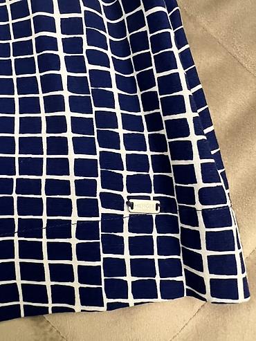 hilfiger: Tommy Hilfiger qadın bluzası - Model: qısa qol, sərbəst/relaks kəsim — 4