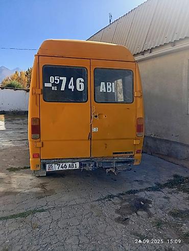 385 55: Mercedes-Benz T1: 2025 г., 3 л, Механика, Дизель, Бус — 2