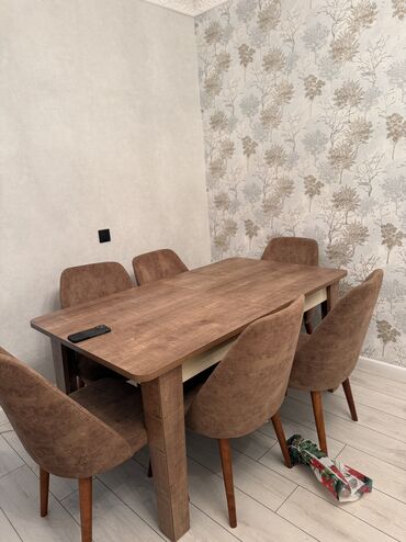 старые стулья: Qonaq otağı üçün, İşlənmiş, Kvadrat masa, 6 stul
