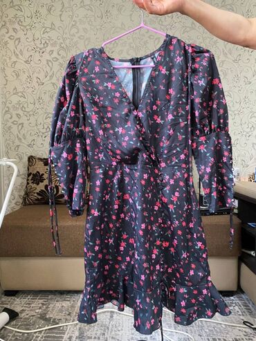 Повседневные платья: Платье, очень классно сидит — 9