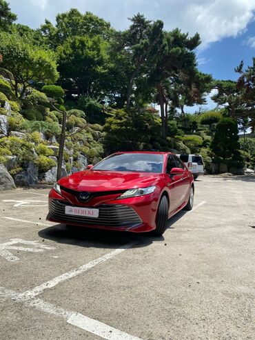 бачок омывателя камри: Toyota Camry: 2018 г., 2.5 л, Автомат, Гибрид, Седан