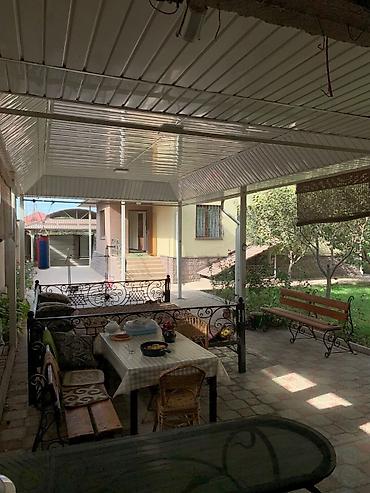 Долгосрочная аренда домов: 300 м², 6 комнат — 4