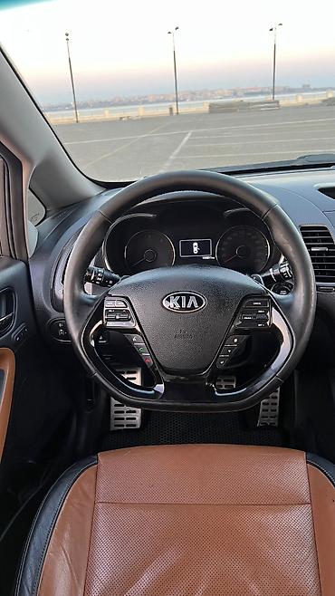 kia serato: Kia Cerato (Forte) sedan – şəhər və magistral üçün komfortlu və — 10