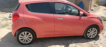 расырочка машина: Chevrolet Spark: 2017 г., 1 л, Автомат, Бензин, Хэтчбэк — 4