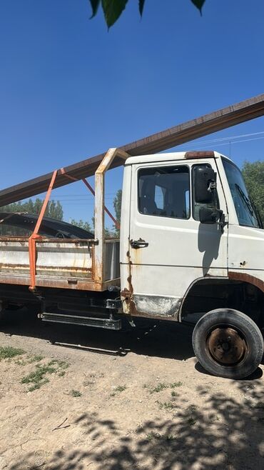 зимние шины на грузовые автомобили: Жүк ташуучу унаа, Mercedes-Benz, Стандарт, 5 т, Колдонулган