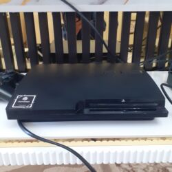 Printerlər: Plesteyşin3Soni- Super Slim.Az işlənib,yaddaş 500GB,66 yazılmış