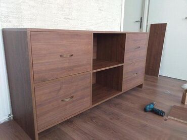 Ostali nameštaj: Komplet Nameštaja: Cipelarnik, Klub Sto, Biblioteka, Komoda — 9