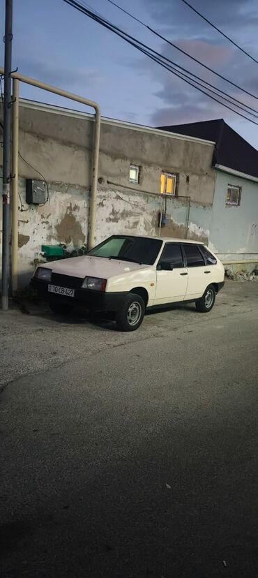 VAZ (LADA): Salam 2109 satlilir maşna yaxşi baxilib hecbir prablemi yoxdu peredok — 4