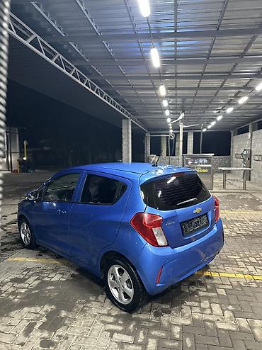 Chevrolet: Chevrolet Spark: 2017 г., Автомат, Бензин, Хэтчбэк — 3