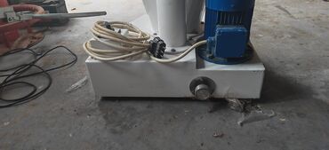 Ostali kuhinjski aparati: Rotaciono sito za brasno marke MAT-ING iz Nisa, u odlicnom stanju kao — 10