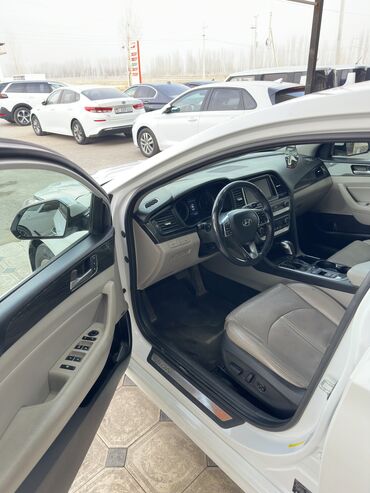 Hyundai: Hyundai Sonata: 2018 г., 2.4 л, Автомат, Бензин, Седан — 10