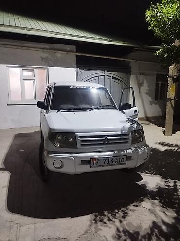 Mitsubishi Pajero iO: 1998 г., 1.8 л, Автомат, Бензин, Внедорожник