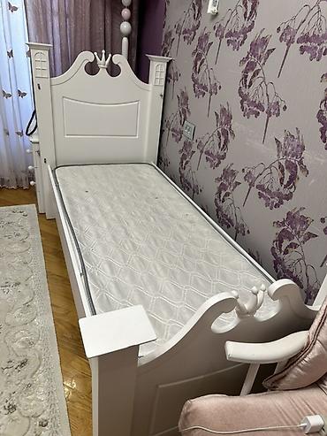 kamod mebel: Qız üçün, İşlənmiş, Təknəfərlik çarpayı, Komod — 1