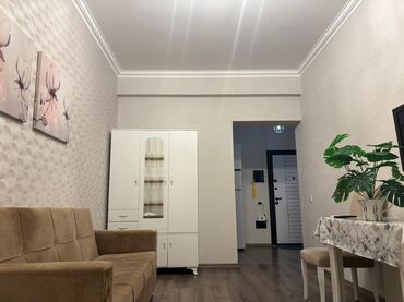 keşlede kiraye evler: “BƏY OTAĞ YOLDAŞI”AXTARILIR. Ev Tam təmirlidir.Melissa park yaşayış