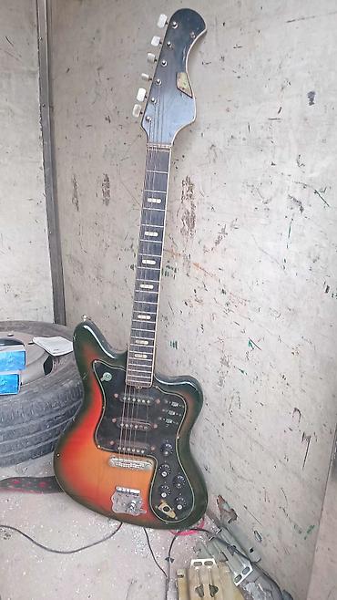 Другие ретро консоли: Домашний музыкальный центр + акустика Состав и функции: - Модульный — 7