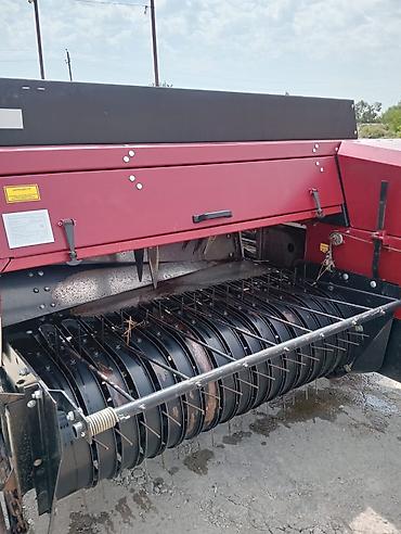 traktor new holland bazar: Rostselmash pres bağlayan yenidir 3 aydır alınıb .17000 min pres — 9