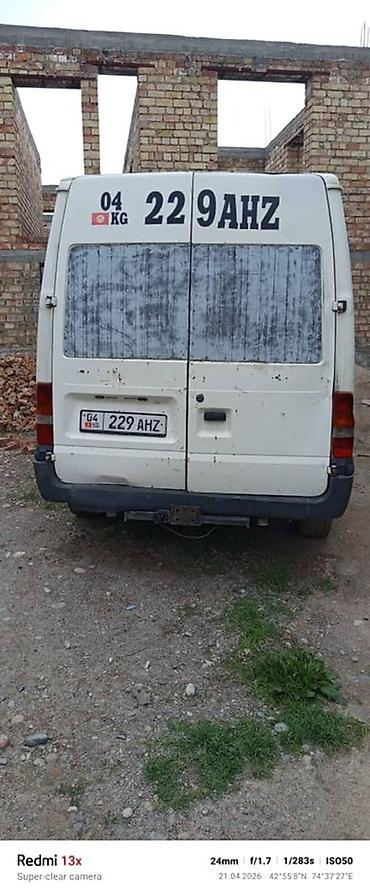 тягачи бу из европы: Ford Transit: 2001 г., 2.4 л, Механика, Дизель, Фургон — 1