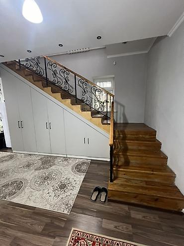 Продажа коттеджей и домов: 🚨 Срочно продается дом в Кызыл-Аскере! 🏡 Дом в хорошем состоянии 💰 — 13