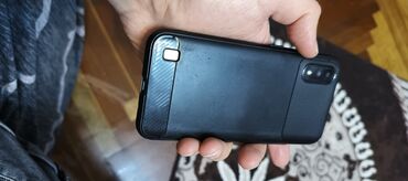 Samsung: Samsung Galaxy A01, 16 GB, rəng - Qara, İki sim kartlı