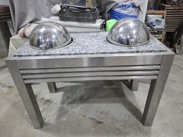 Restoran mebeli: Paslanmayan metaldan hazırlanmış, mərmər səthli yemək paylama stolu — 11