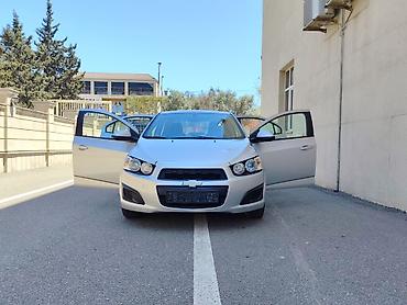 chevrolet aveo 1.2: Chevrolet Aveo: 1.4 l | 2012 il 250000 km Sedan — 2