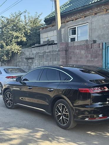 bme e39: BYD E9: 2021 г., Электромобиль, Седан — 5