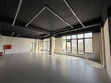 сдаётся места: Hangar for rent 323 м², С отдельным сан узлом, С системой безопасности, С юридическим адресом, Долгосрочно, Собственник — 4