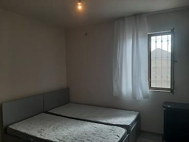 azadliq ev: 1 otaqlı təmirli,əşyalı mənzil. Ayrica girişi — 1